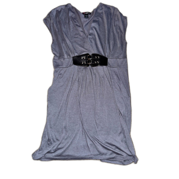 Size 2X Belted Grey Tunic - Picture 1 of 3